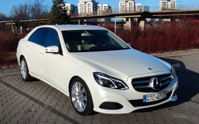 Mercedes-Benz Klasa E cena 49000 przebieg: 310000, rok produkcji 2013 z Gdańsk małe 172